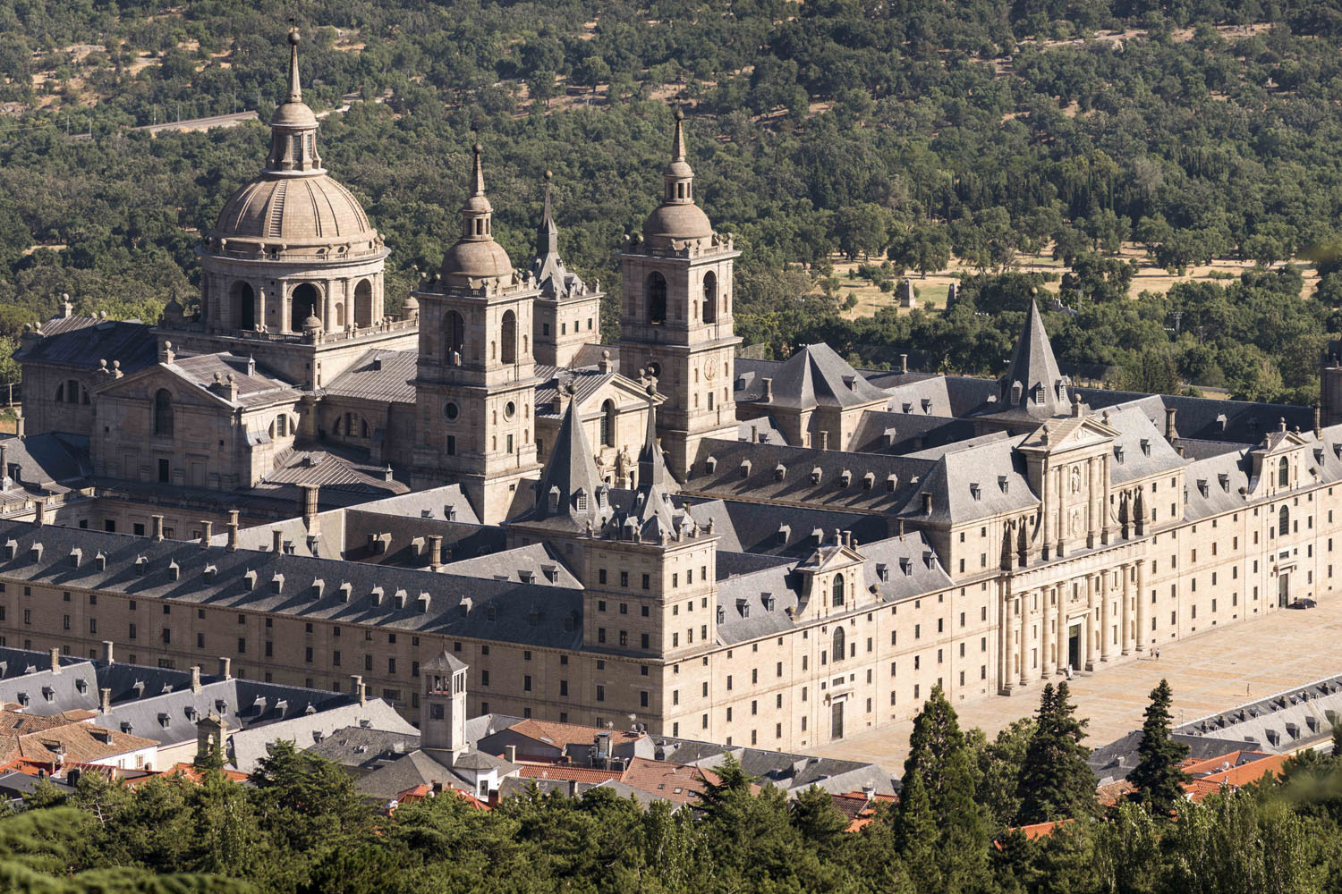 monasterio de san lorenzo de el escorial madrid
